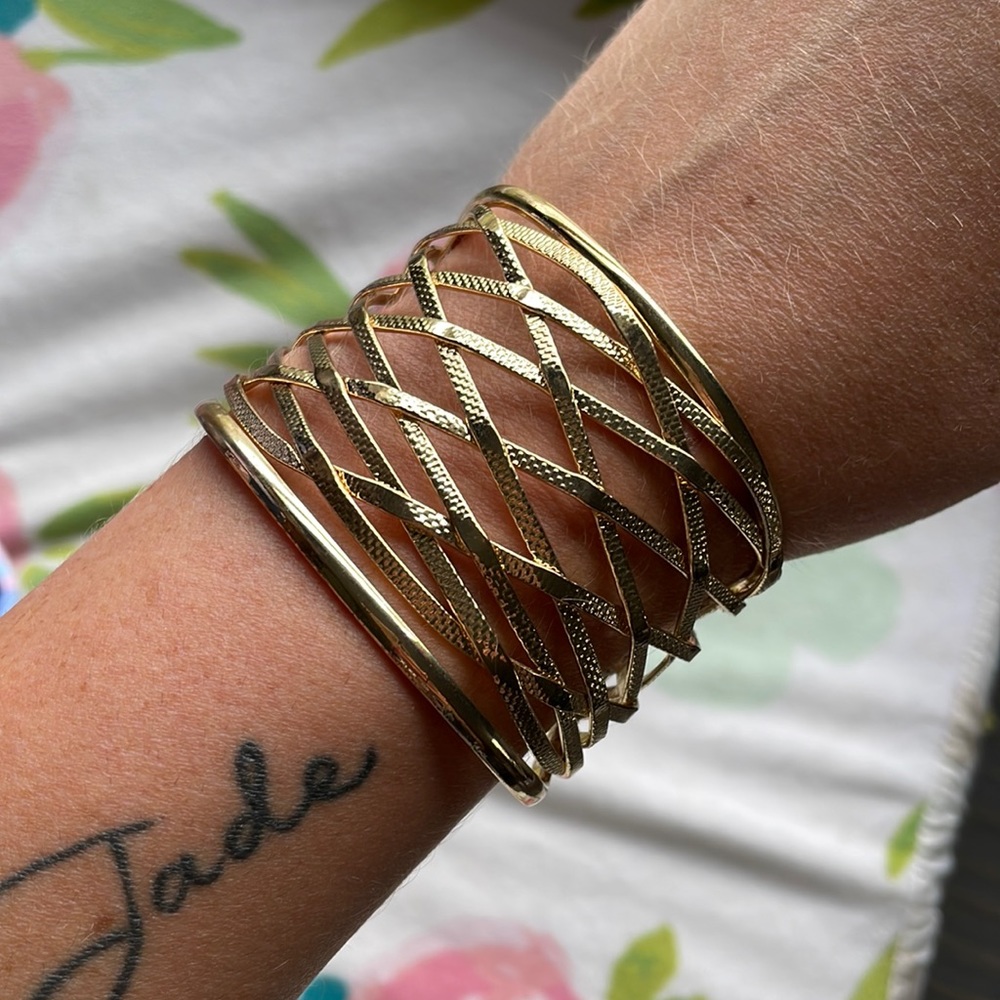 Open cuff fashion bracelet